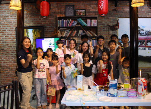 Workshop Nghiên Cứu Khoa Học: Khi Học Viên Tự Tay Làm Phô Mai Tươi